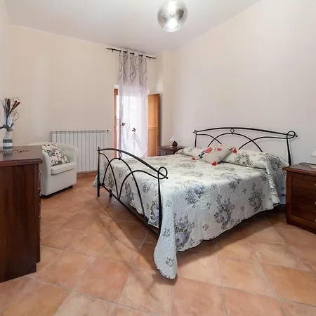 Casa Vacanza Da Cris Holiday home Barisciano